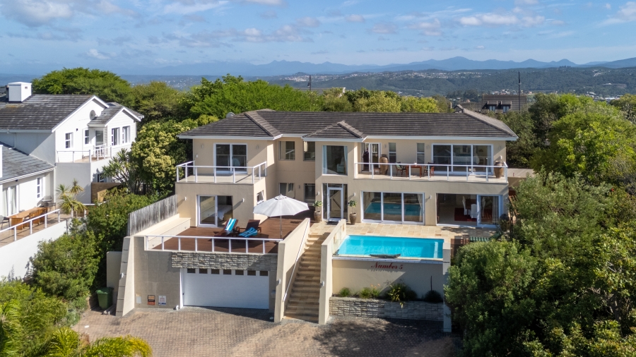 4 Bedroom Property for Sale in Pezula Golf Estate Western Cape